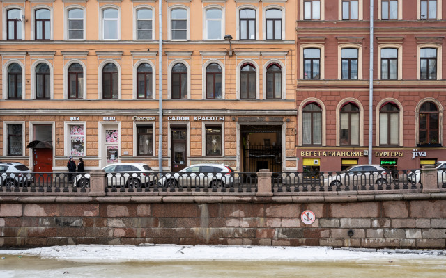 Апартаменты Be Home Kazanskaya