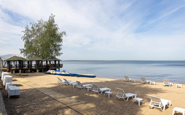 Отель Акватория