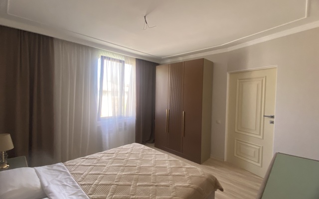 V tsentre Sukhuma U Morya Apartments