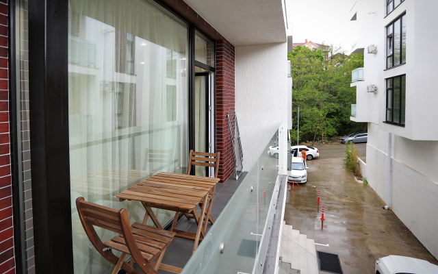 Gp  2/62-9 Apartments