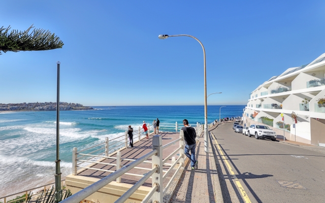 Sophisticated Near Bondi Beach Apartments