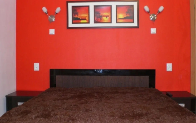 Квартира 1-кoмнaтнaя с евроремонтом