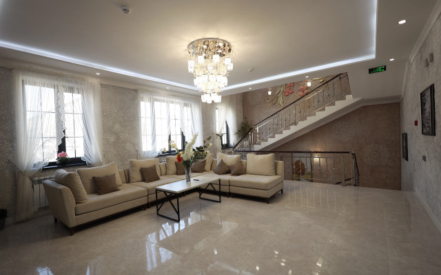 Ideal Hotel