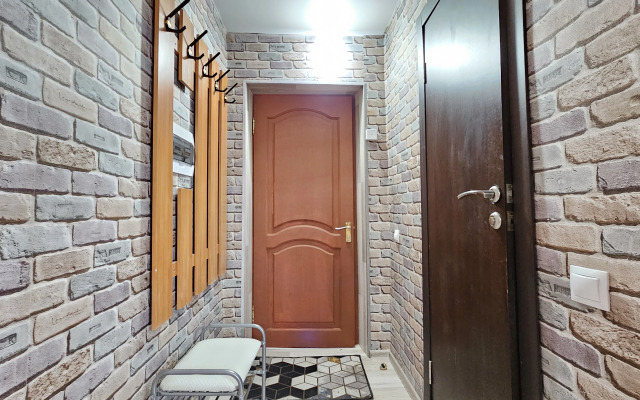 Квартира 1-комнатная на Красноуральской 21