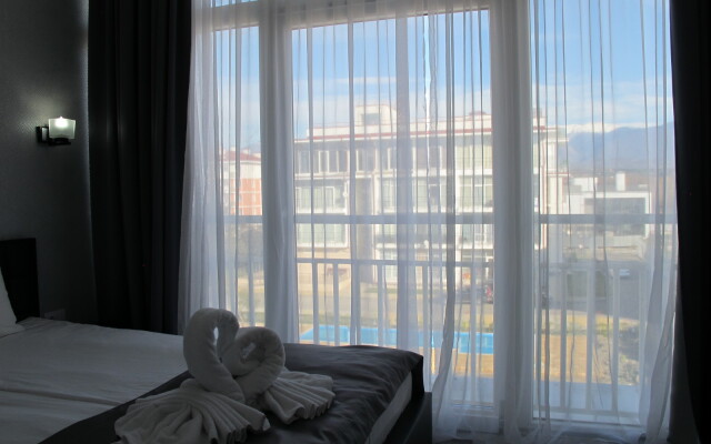 Na Bulvare Nadezhd 6/2 Apartments