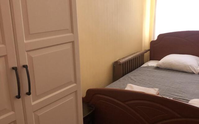 Гостевой Дом Old Flat  на 1-ой Советской