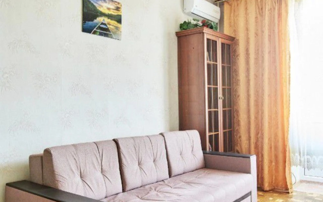 Amango V Tsentpe Sevastopolya Apartments