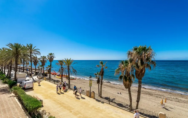All About Villa Marina Mariola