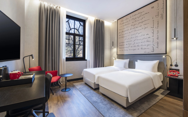 Radisson RED Tbilisi