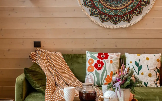 Частный дом Увеличенный А-фрейм Сад с баней и чаном