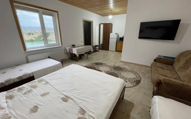 Частный Дом с Видом на Реку