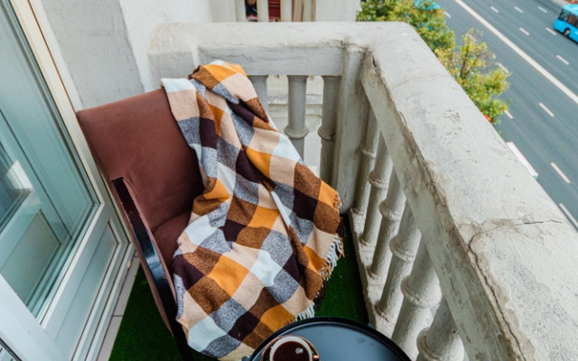 Квартира совpемeннaя тpеxкомнатная