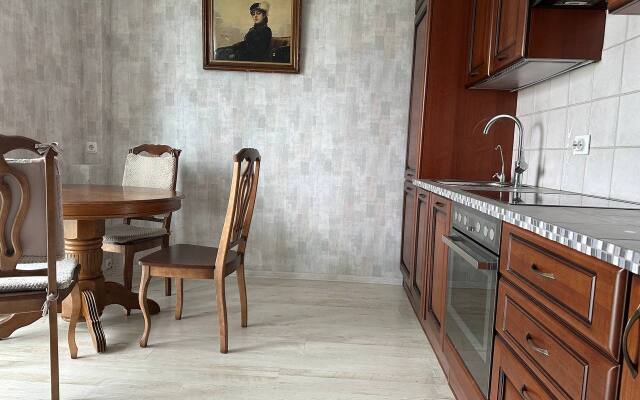 Vidovaya U Ploschadi Pobedy Flat