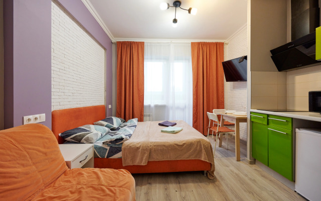 219/1 Na Ulice Aleksandry Monakhovoy 6 Apartments