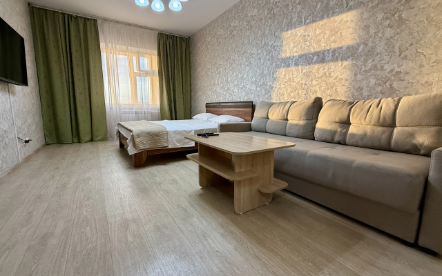 Апартаменты Строителей 20а