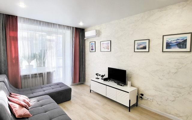 Квартира с картинами