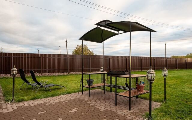 S Baney Private House