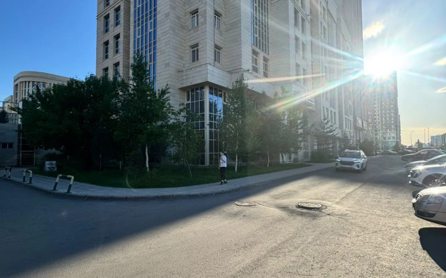 Prostornye Apartamenty nedaleko ot Ekspo, Apartments
