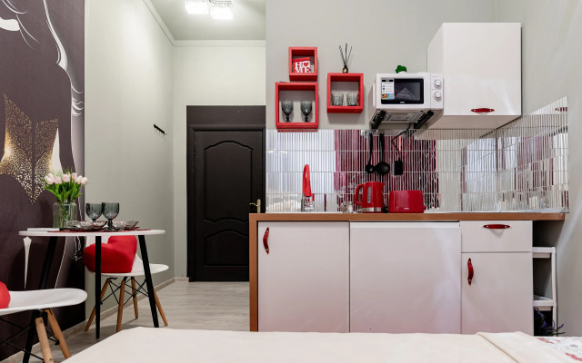 Апартаменты Жуковского 1/2/10с2 (209)