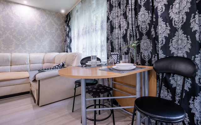 Апартаменты шикарная двушка на улице Федора Полетаева