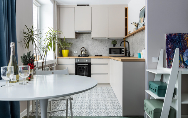 Sapfir v Pushkine Flat