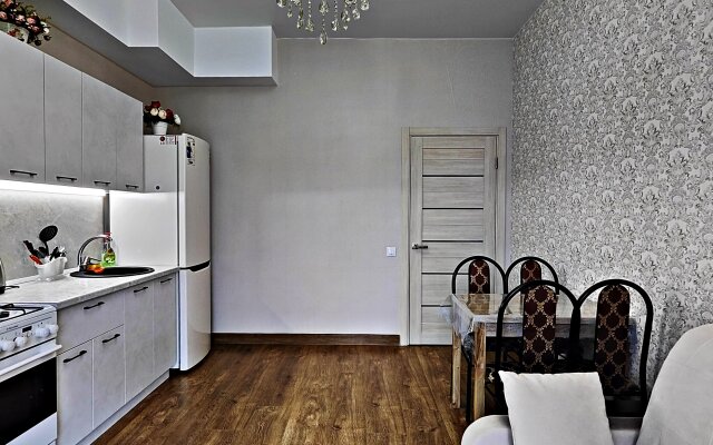 Dekabristov 36/1 Apartments № 4