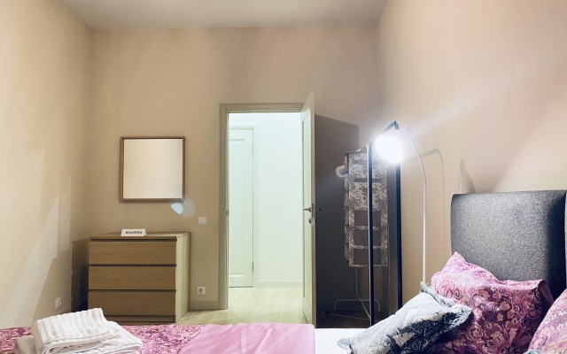 Апартаменты 285 Профсоюзная 128А