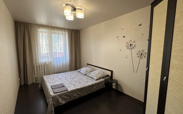 Na Ulitse Leyteyzena 3 Flat