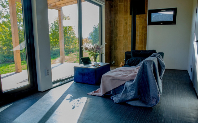 Частный Дом LONÔ 1