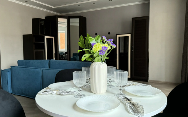 Апартаменты Евродвушка с джакузи рядом с Крокусом