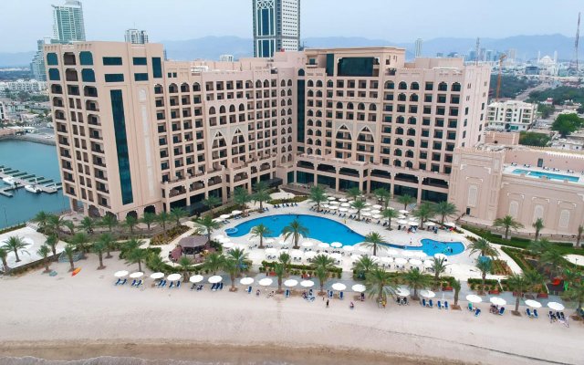 Al Bahar Hotel & Resort