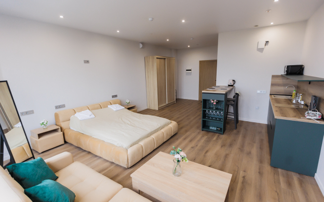 Апартаменты KM Tower Plaza