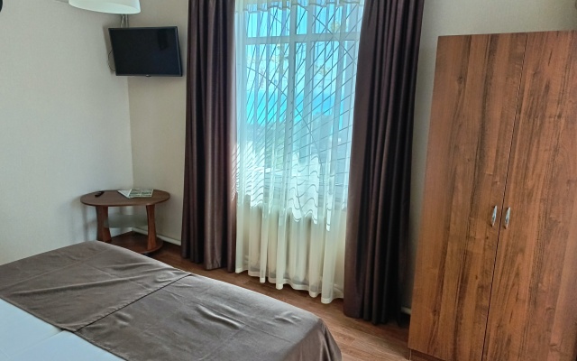 Номер Comfort (общая ванная комната) — фото 3