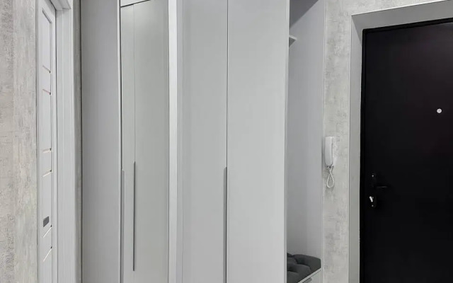 Lyuks Na 19 Etazhe Flat
