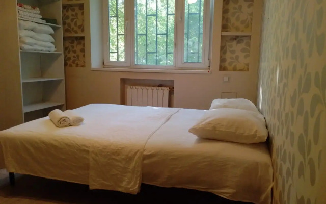 Ryadom s Mgu na Michurinskom Prospekte Flat