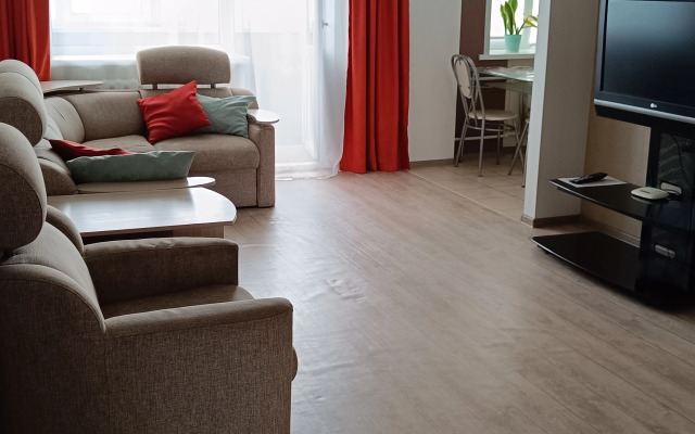 Na Ulitse Makarenko Flat
