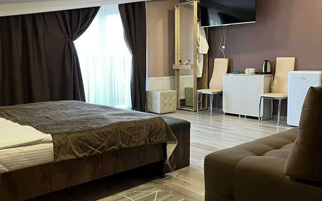 Hotel Ashkhadakh