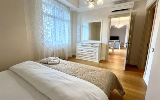 Dvukhkomnatnye s Balkonom Premium Klassa v Zhk Diplomat Apartments