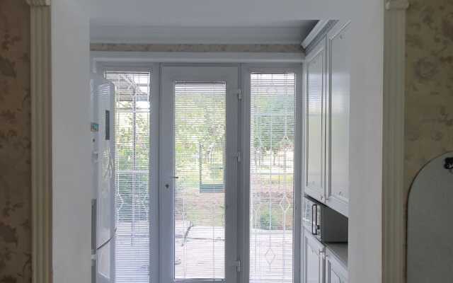 Апартаменты 345 Дагестанской Стрелковой Дивизии 17Б