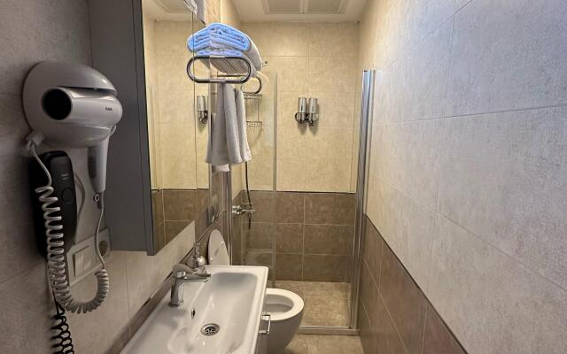 Отель Comfort Suites