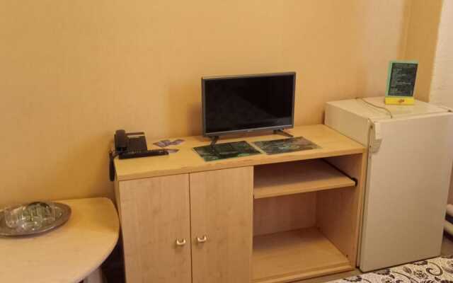 Мини-отель Золотое крыло Ленина 51