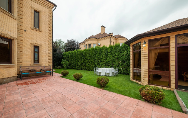 Barskiy Dom Guest House
