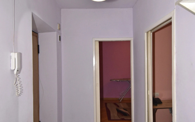 Ploschad Andreya Sakharova Flat