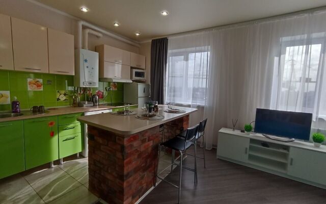 Na Savushkina 6/7 Flat