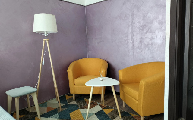 Brest Flat