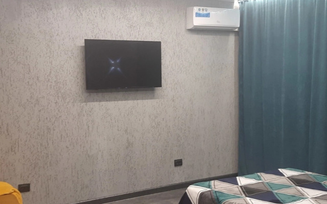 Квартира на Татьяны Николаевой 10