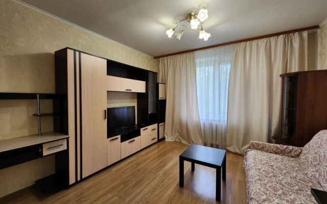 Na Ulitse Vesennyaya 8 Flat