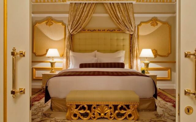 Warwick Doha Hotel