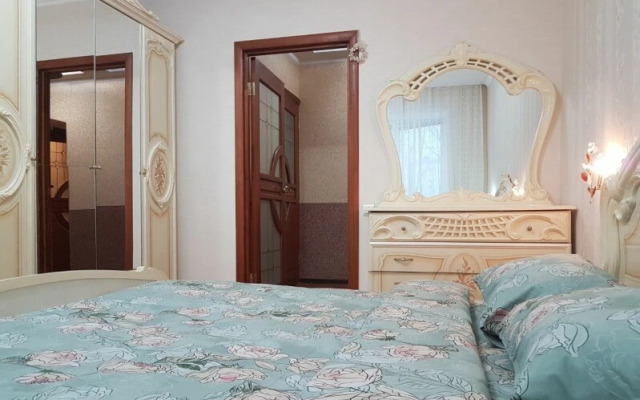 Апартаменты МарЭль Апарт Интернациональная 1а