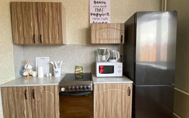 Квартира 2ккв у метро Парнас